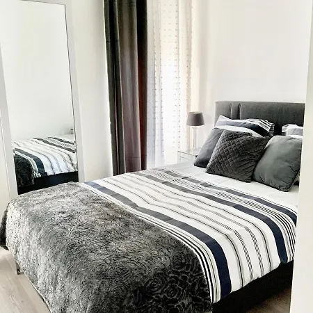 Executive Double With En-suite In Centre R4 3*